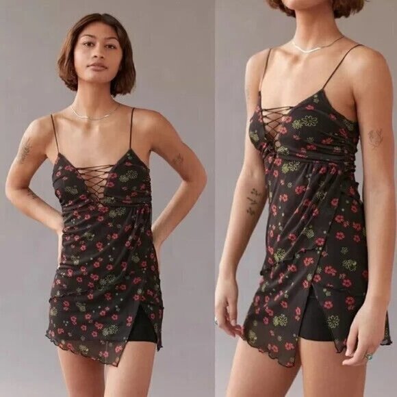 Urban Outfitters NWOT Bright Side Lace‎ Up Mini Dress Black Multi Floral Print S - Picture 1 of 16